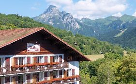 Hotel Le Bois Joli